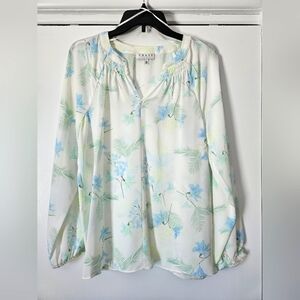 Chaus spring blouse, Size M, NWT